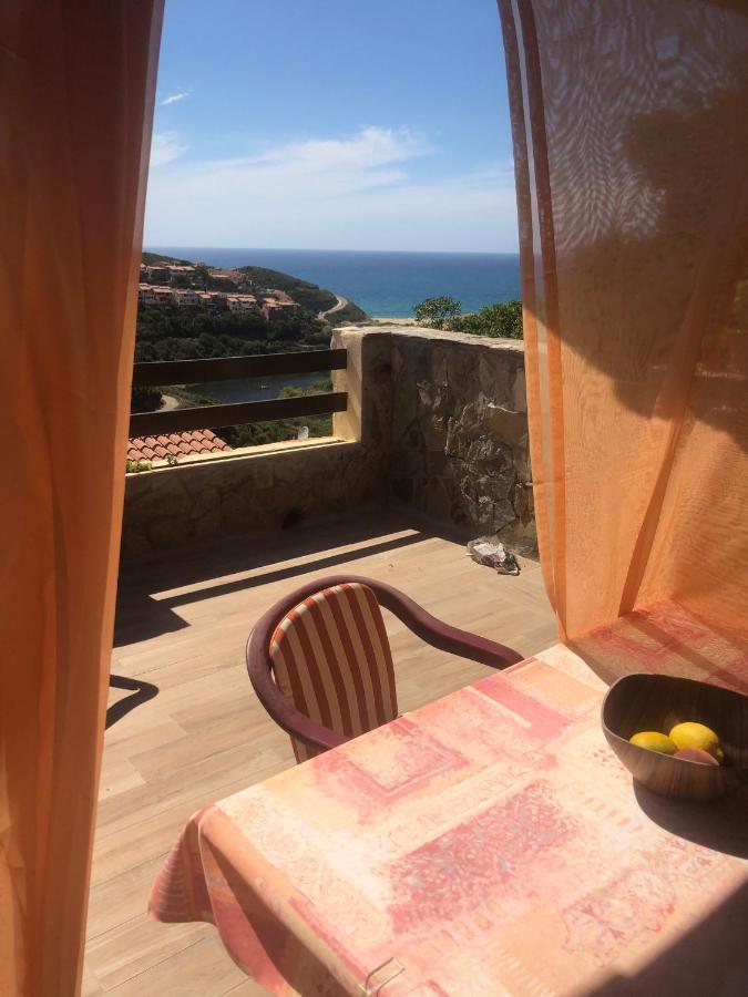 Sardegna-Ferienwohnung Mit Emotionale Meeres Blick Torre dei Corsari Ngoại thất bức ảnh